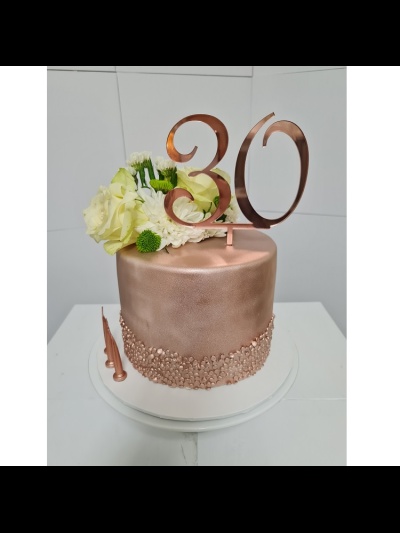 rose_gold_birthday_cake