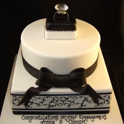 Engagements Cakes 27